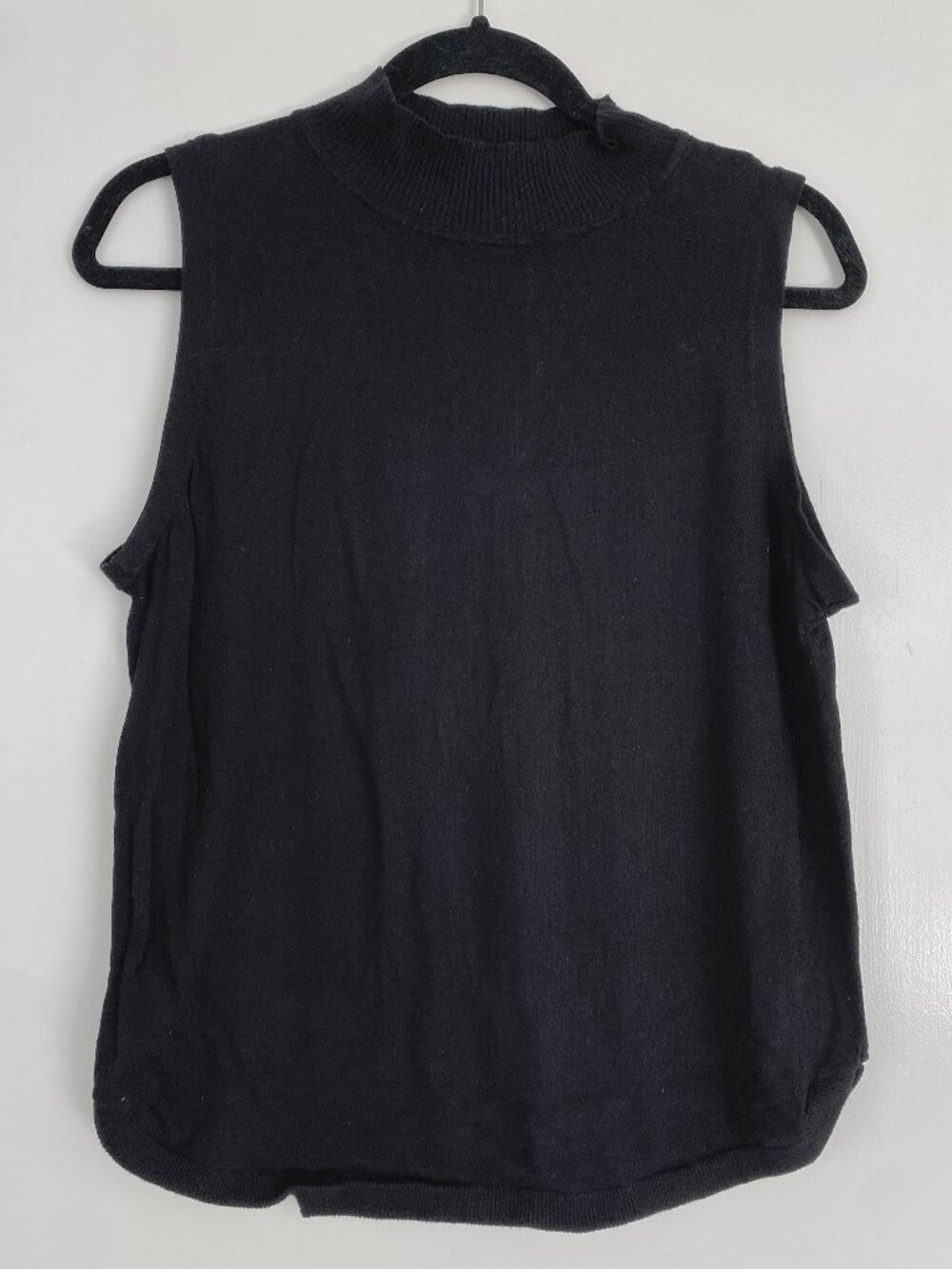Loft High Neck Tank Top, Large